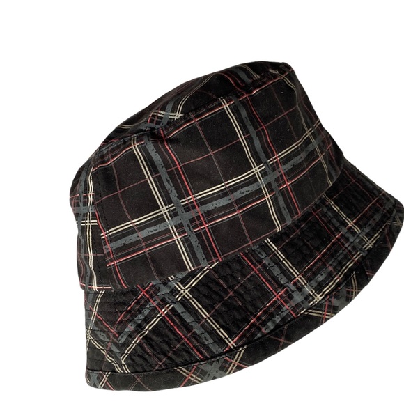 Quicksilver Black Plaid Bucket Hat Size 12-24 M - Picture 4 of 7